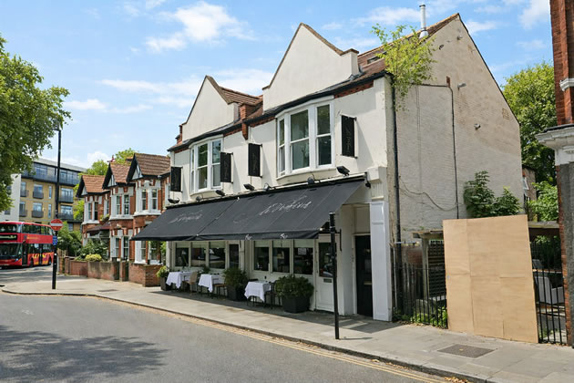 Le Vacherin on South Parade